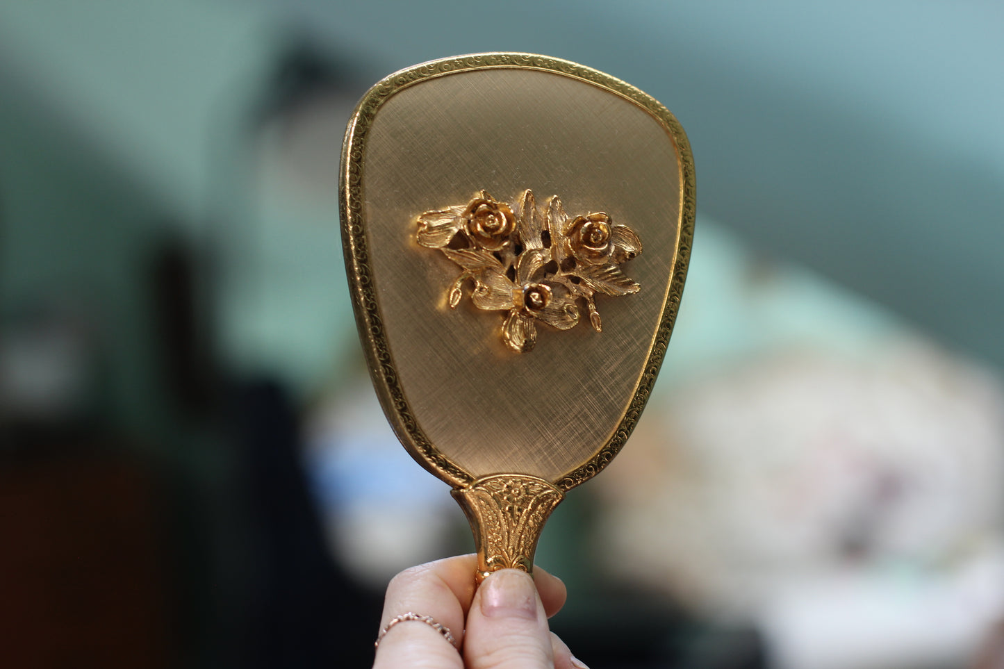 Antique Floral Vanity Set