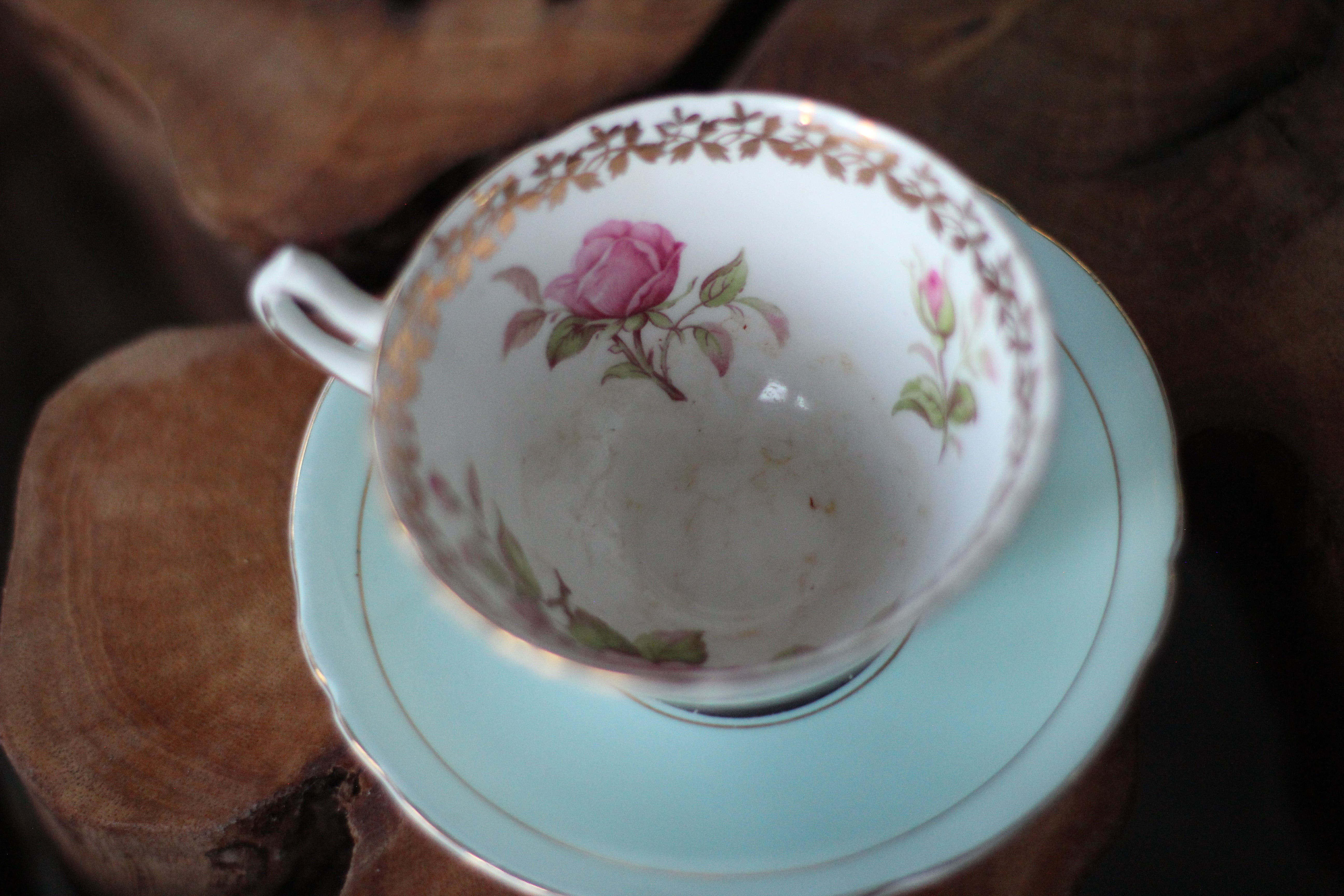 Vintage Flowers Paragon & Collingwood Mix Tea Cup Set