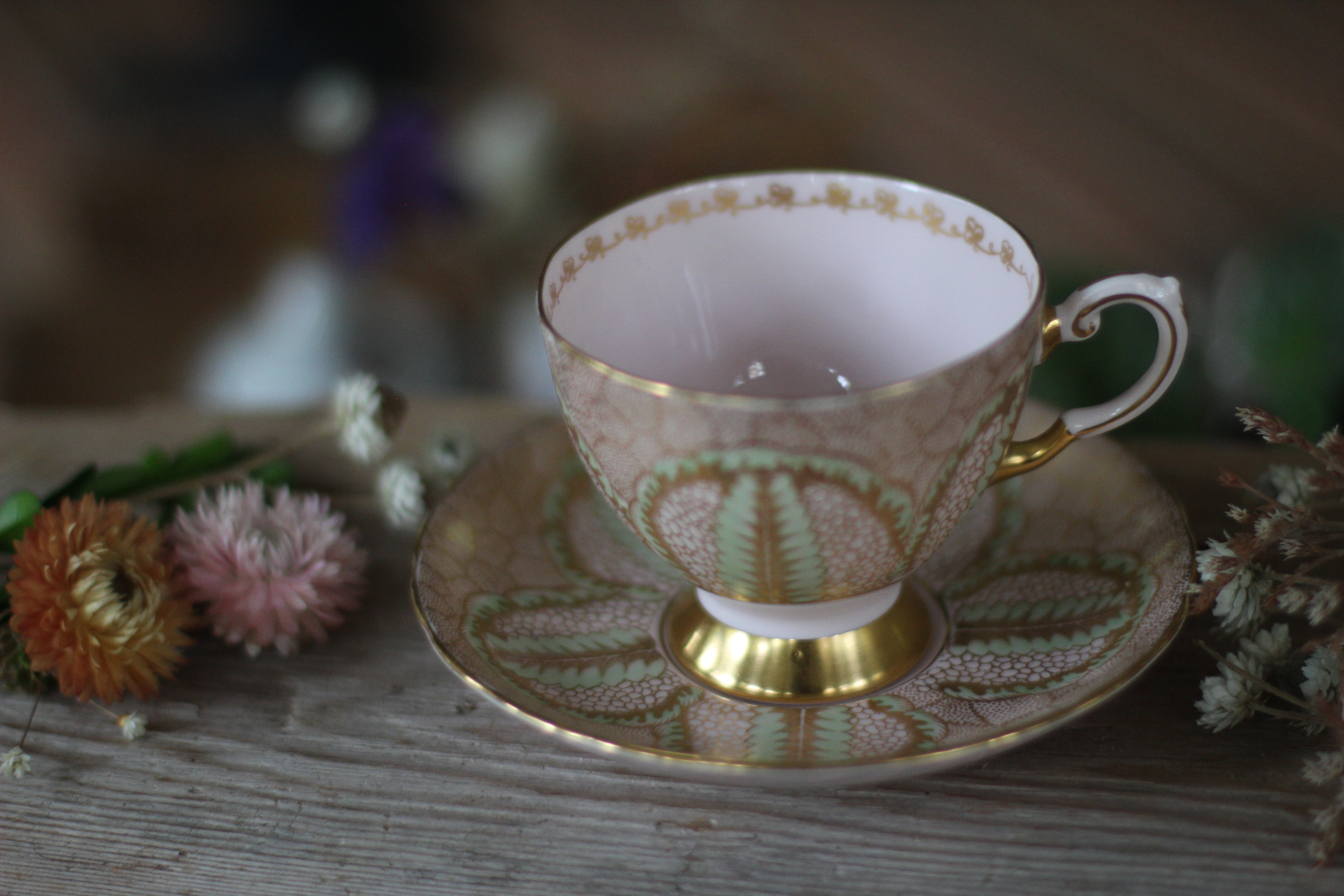 Vintage Pink Gold Mint Tuscan Tea Cup Set