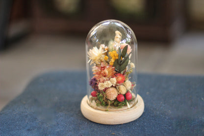 Small Dried Flowers Glass Dome / Cloche