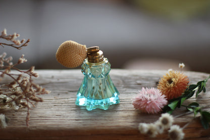 Vintage Irice Green Atomizer Perfume Bottle