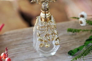 Antique Floral Dauber Leaf Collar Perfume Bottle