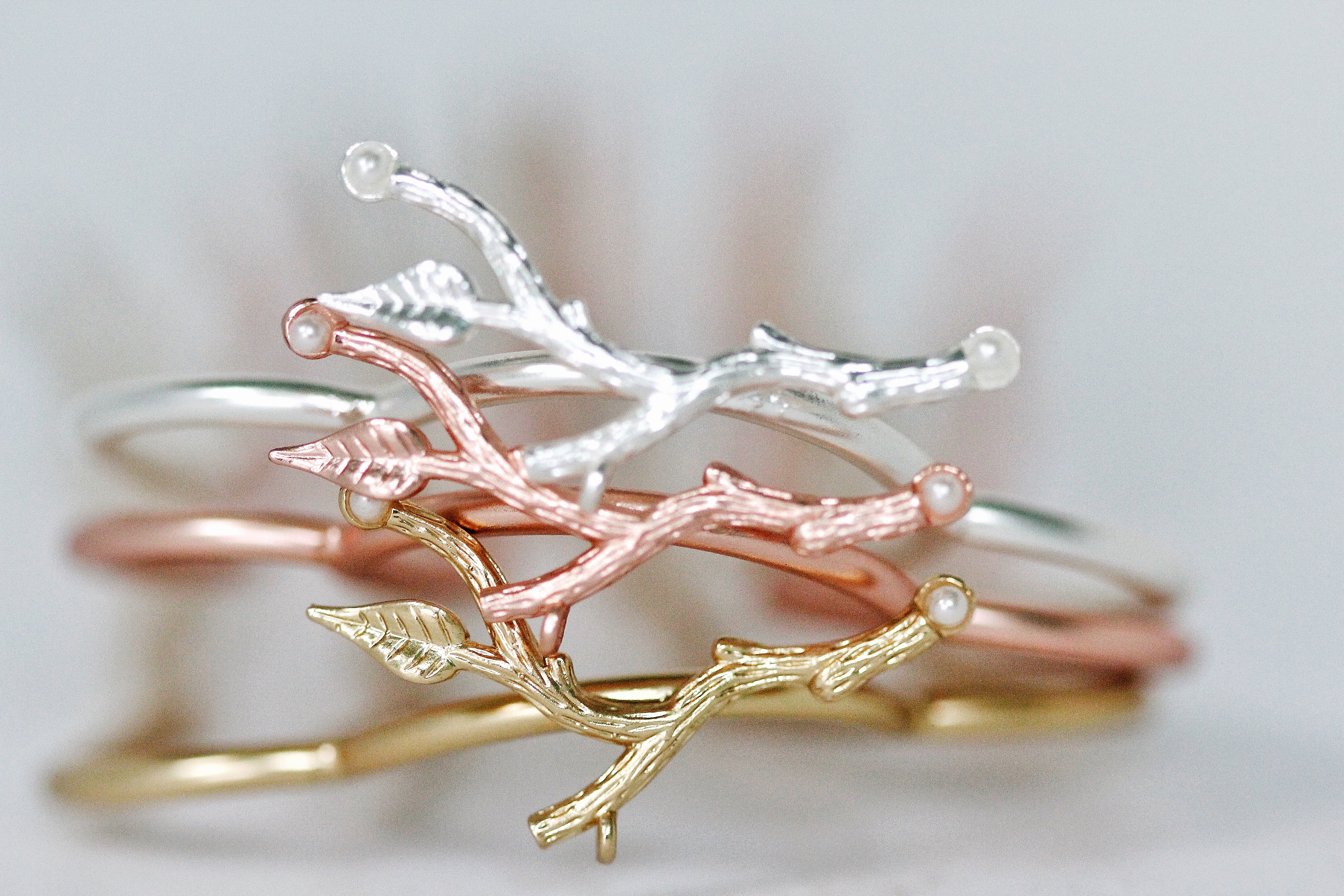 Tiny Branch & Seed Pearls Hair Prong