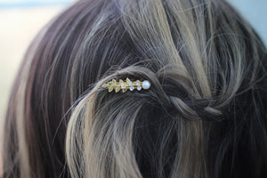 Preorder* Tiny Leaves Crystals Barrette