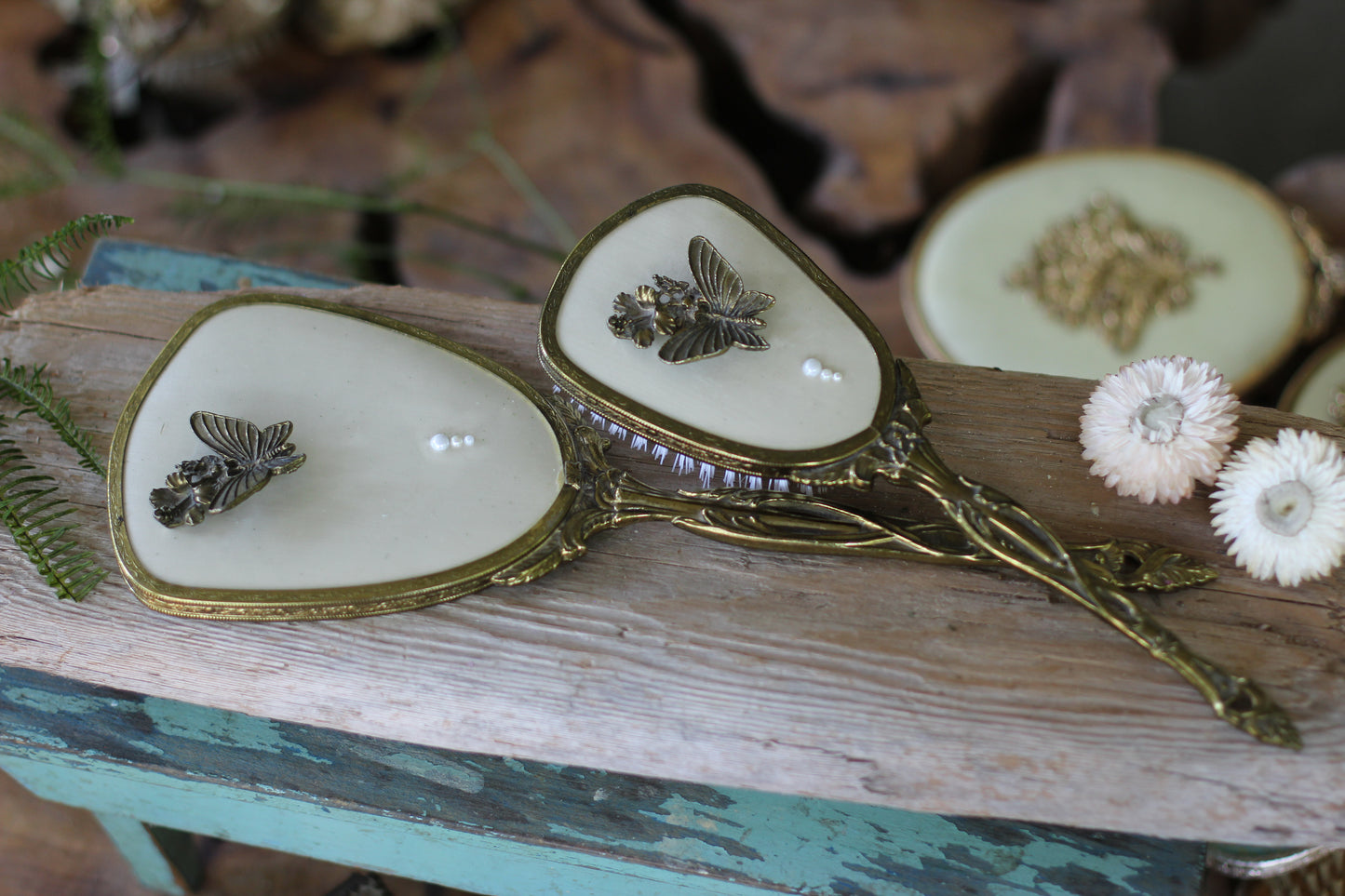Vintage Butterflies & Hibiscus Vanity Set