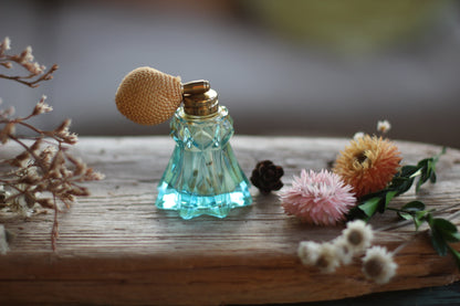 Vintage Irice Green Atomizer Perfume Bottle