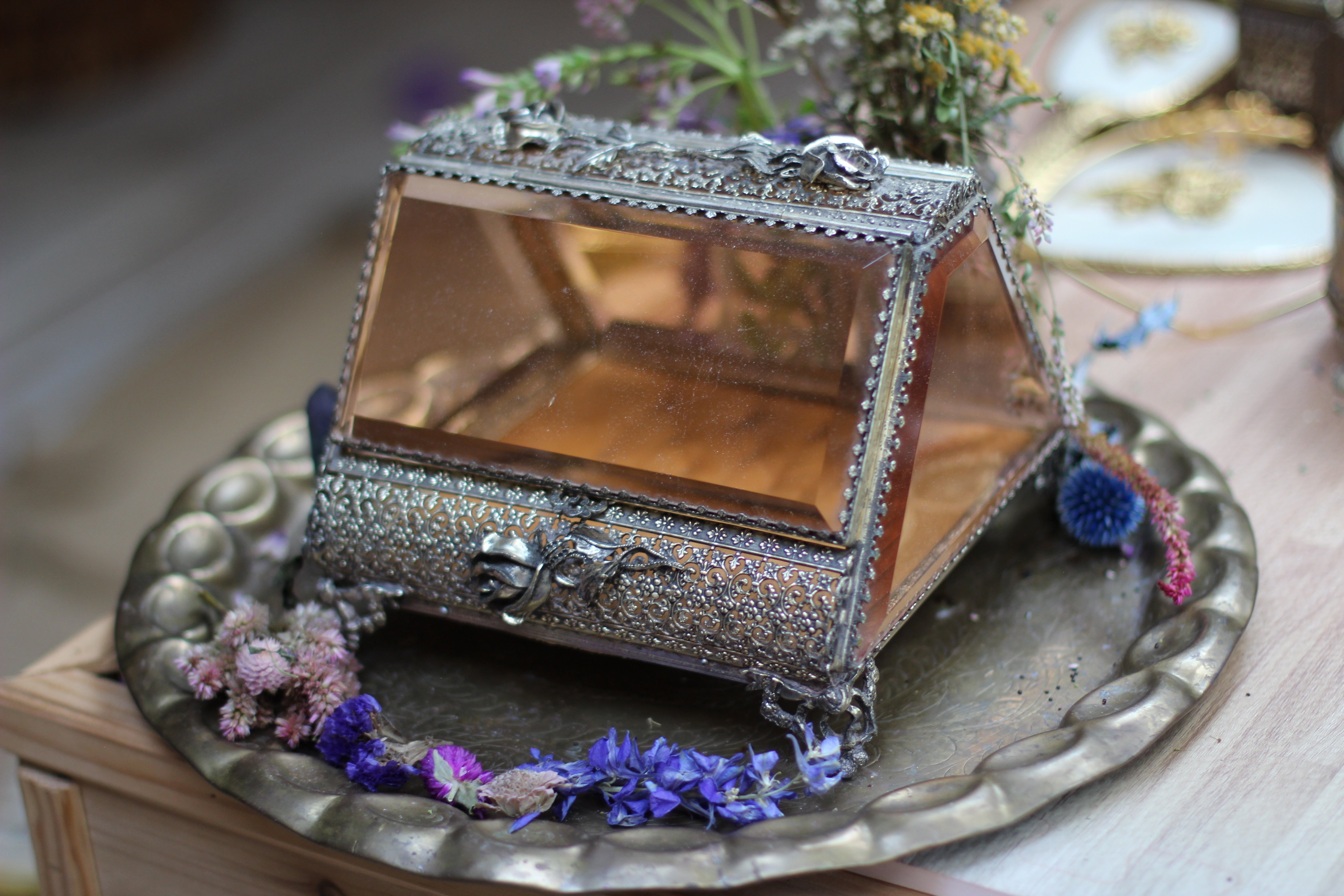 Antique Unique Floral Amber Jewelry Box