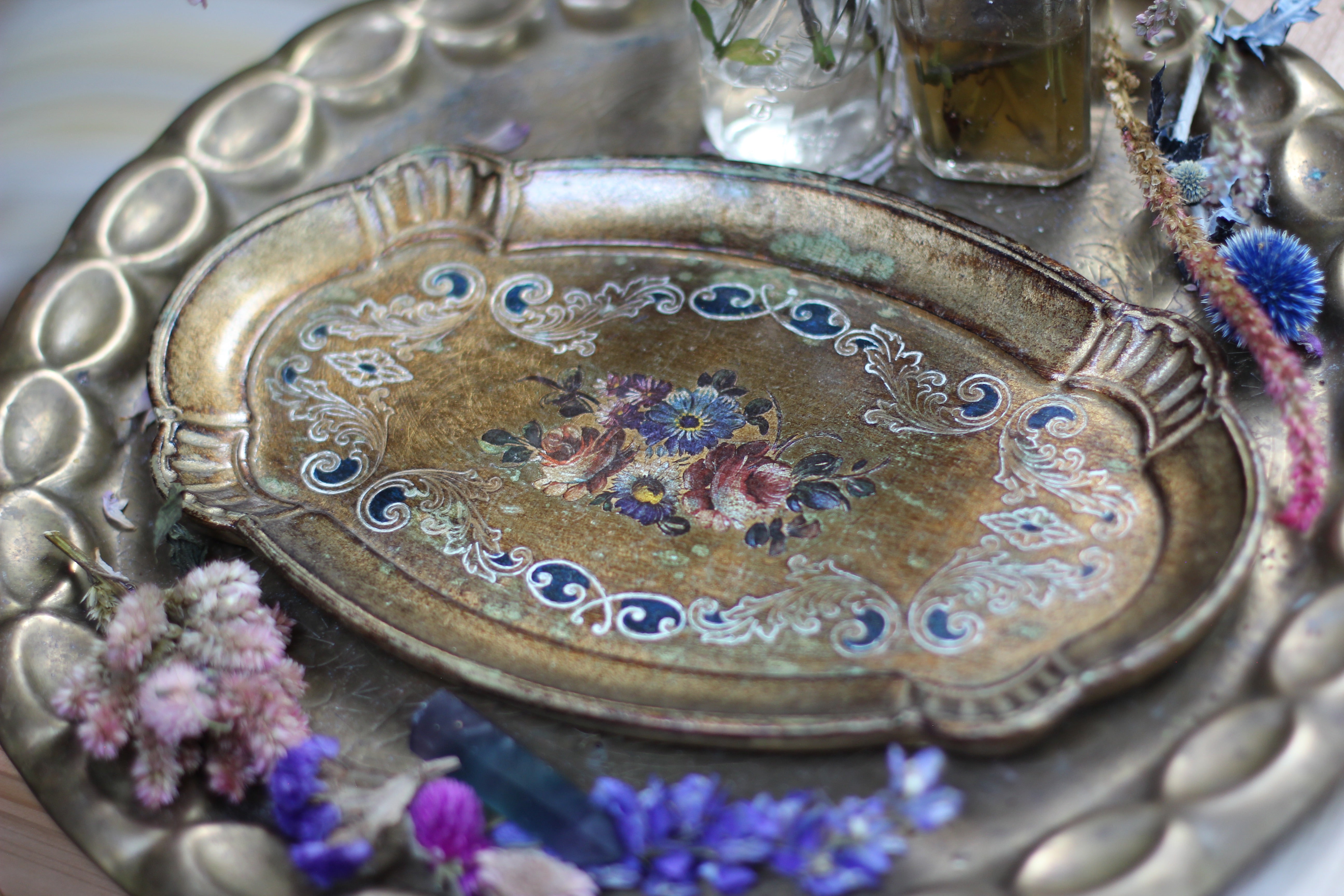 Vintage Florentine Miya Firenze Wood Floral Tray