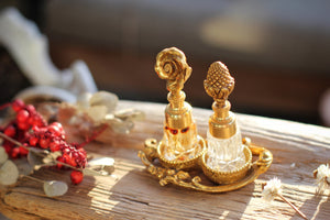 Antique Nature Inspired Perfume Bottles Set With Base