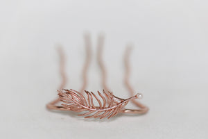 Tiny Feather Hair Prong