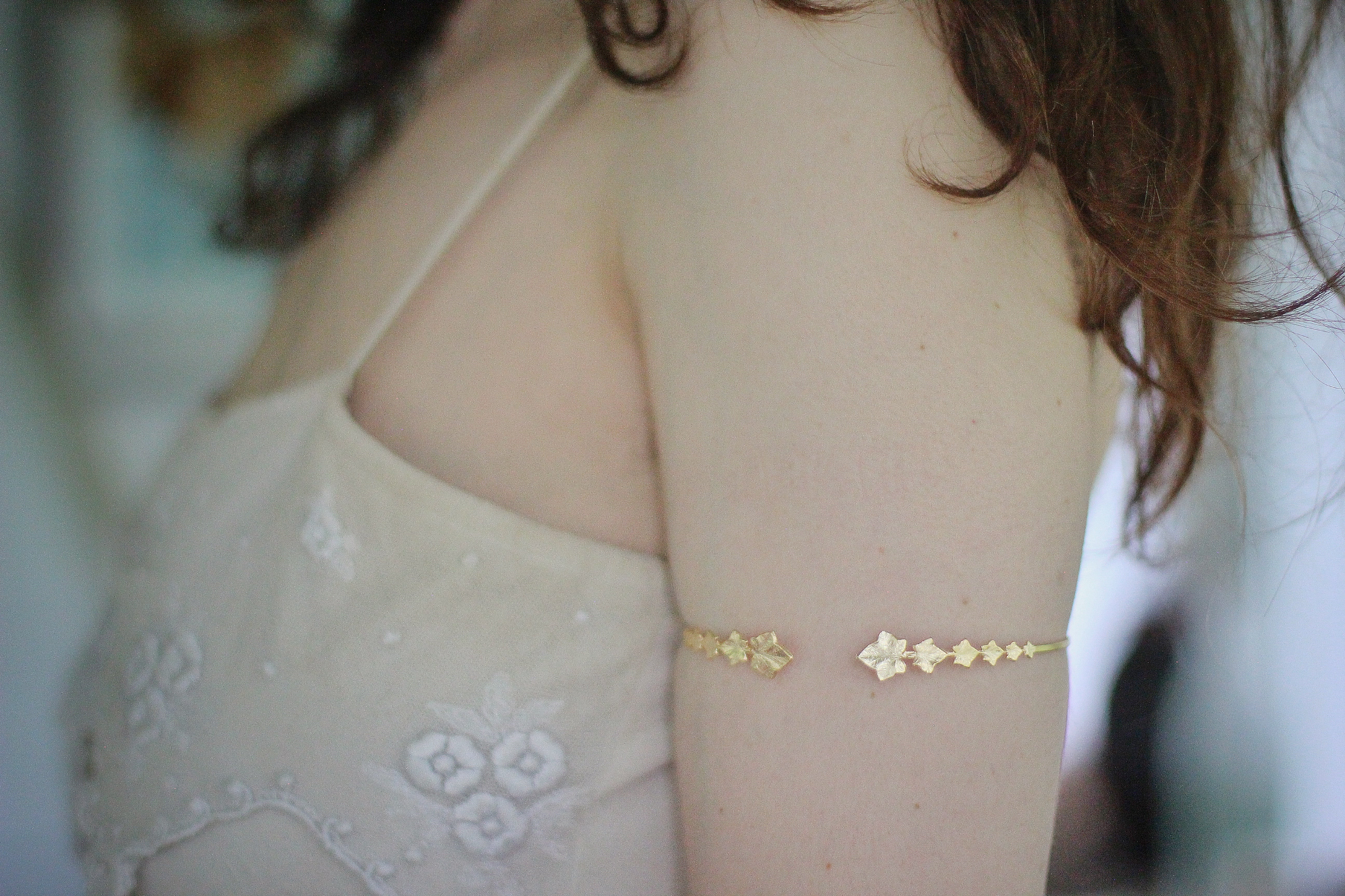 Ivy Leaves Arm Band