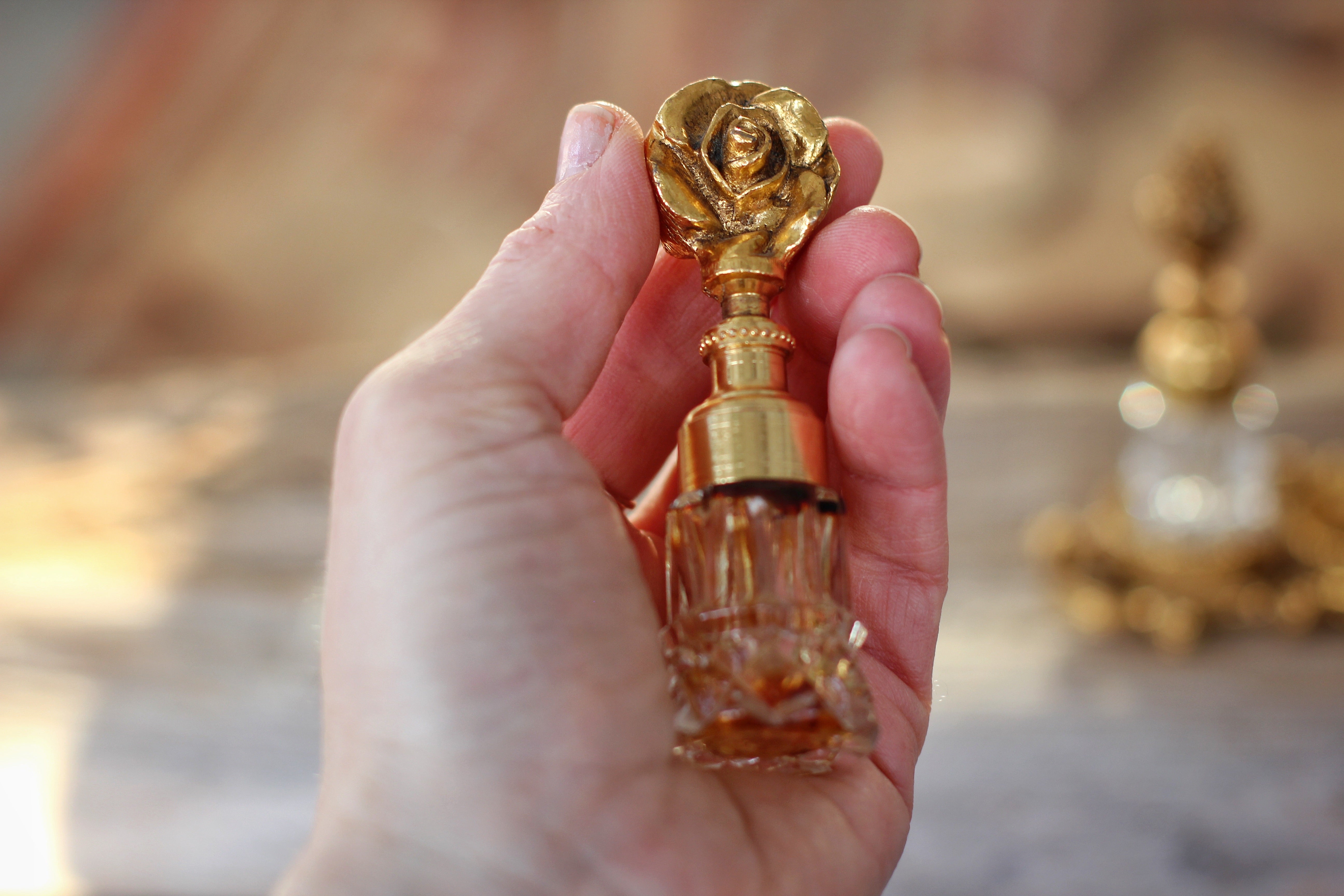 Antique Nature Inspired Perfume Bottles Set With Base
