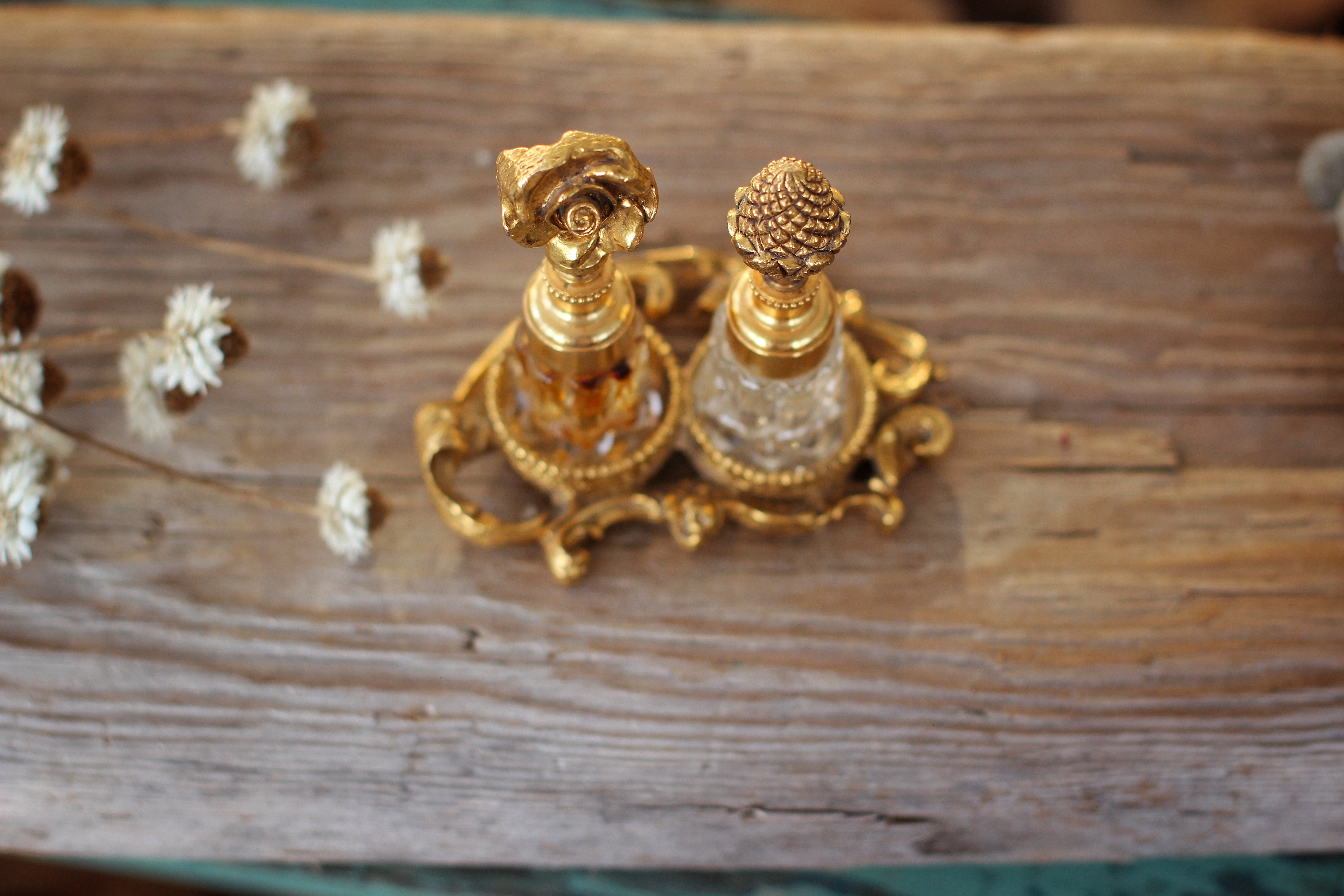 Antique Nature Inspired Perfume Bottles Set With Base