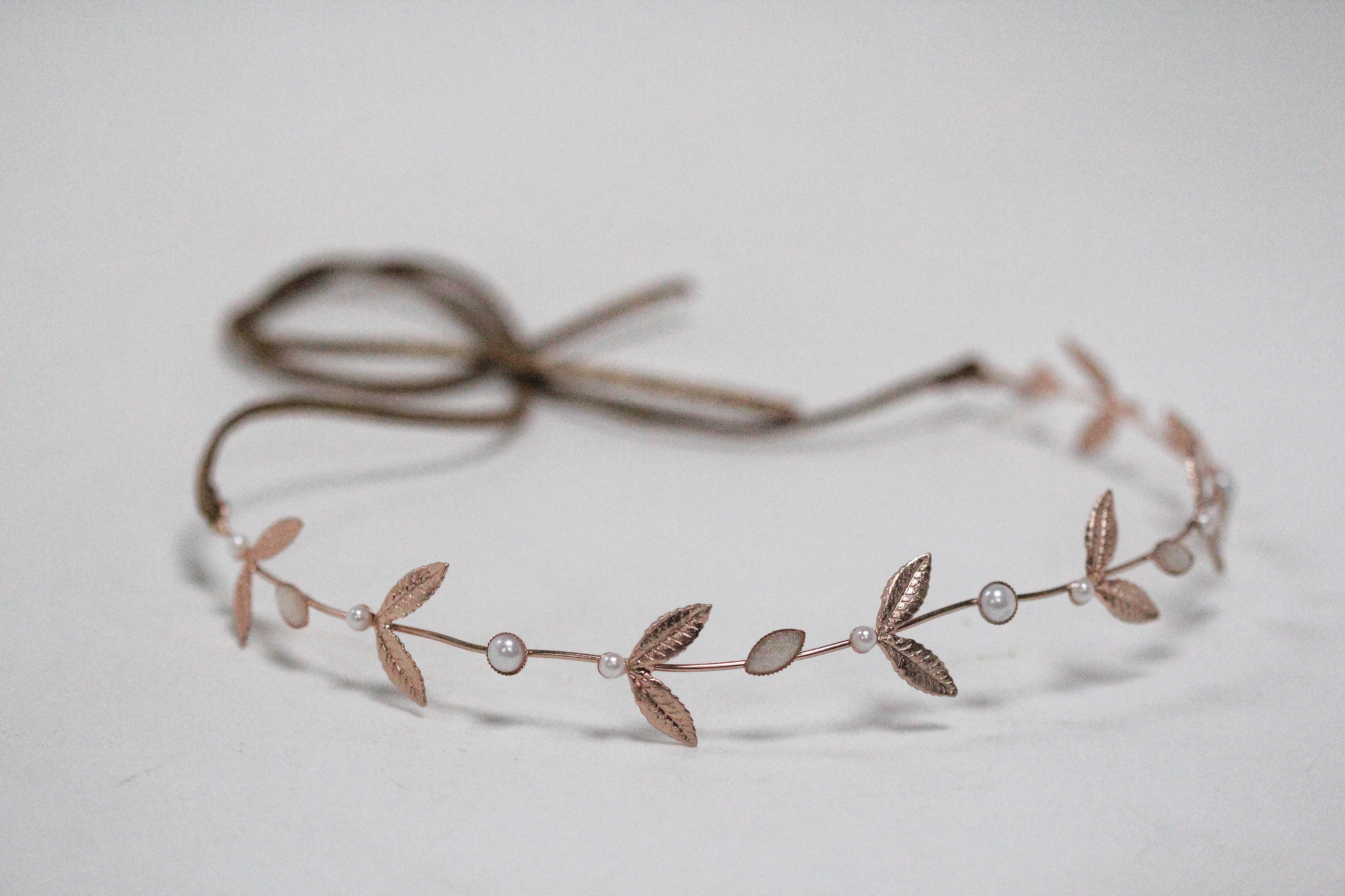 Preorder* Suzanne Double Leaves & Pearls Wreath