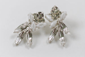 Vicky Pearls & Crystals Clusters Earrings
