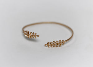 Stems and pearls bracelet- Discounted Version